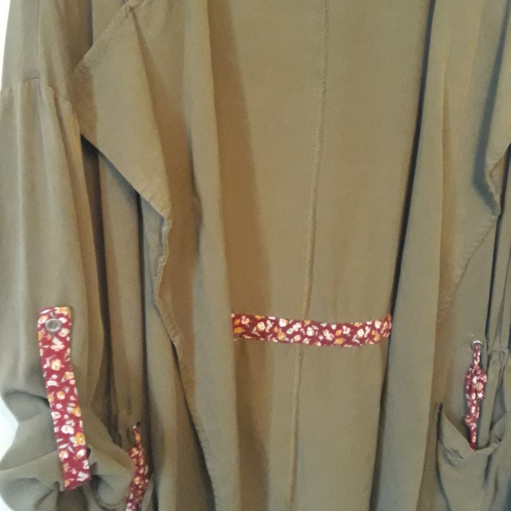 Jacket - Picture 2 of 3
